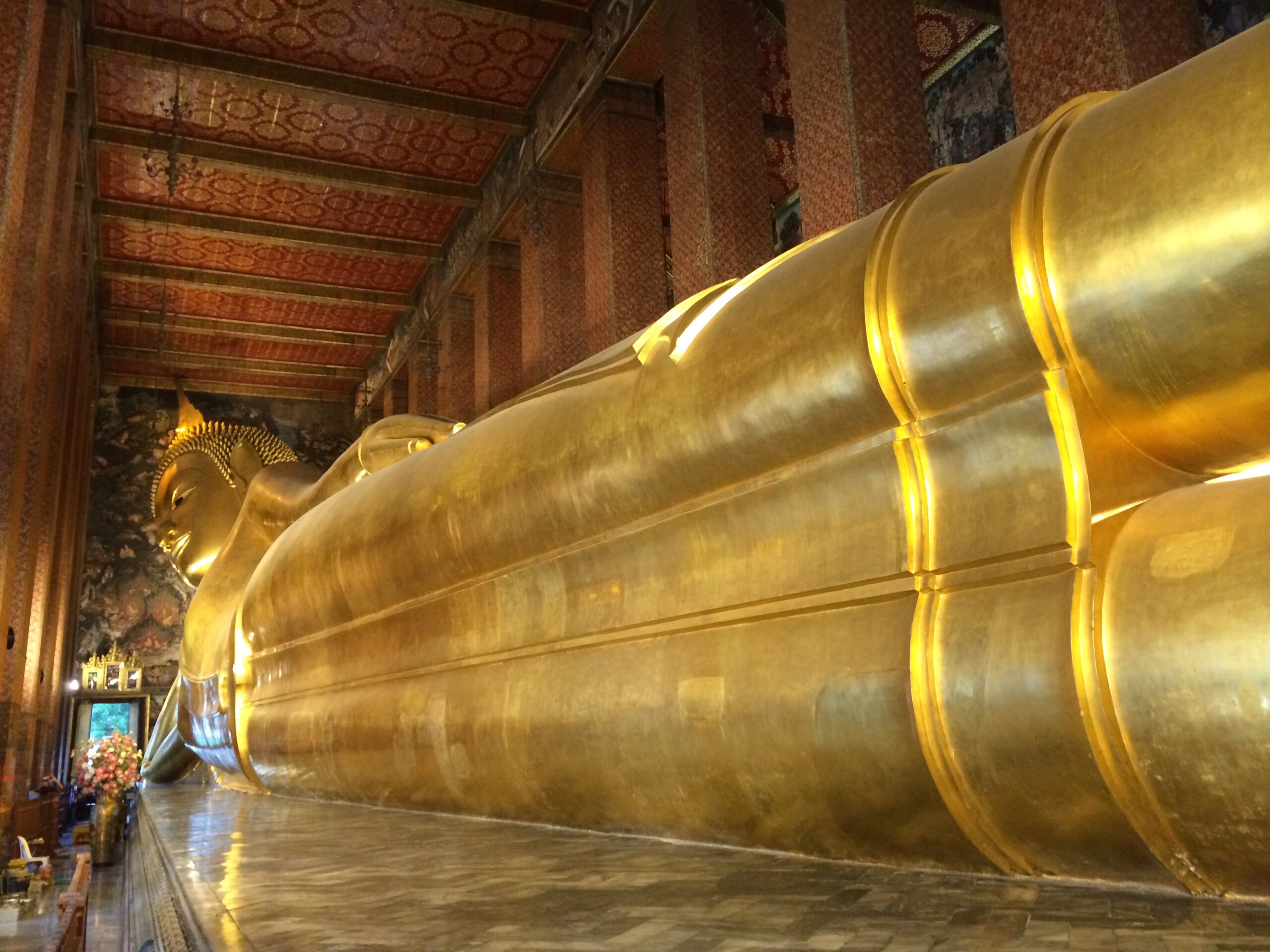 Bouddha couché du temple Wat Pho à Bangkok